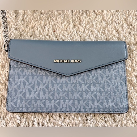 Michael Kors Maisie Medium 2-in-1 Pebbled Leather Backpack - Picture 7 of 13